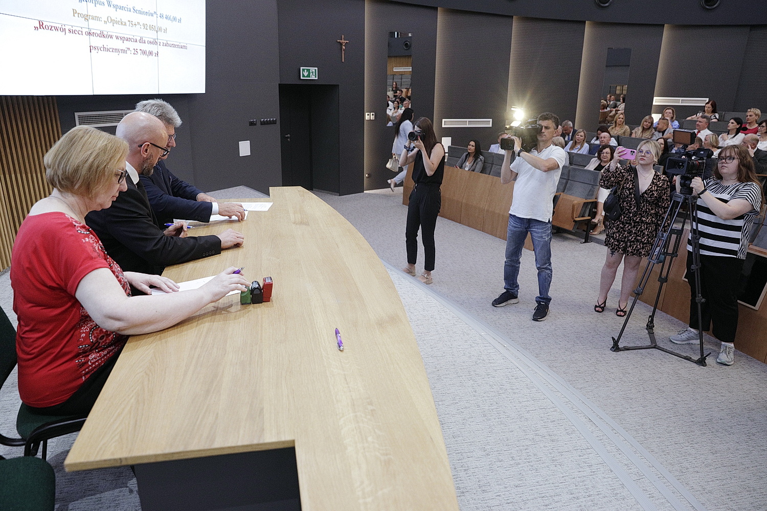 5 milionów złotych na wsparcie świętokrzyskich seniorów