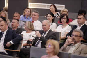 16.06.2025. Kielce. Podpisanie umów w ramach rządowych programów „Opieka 75+” oraz „Korpus Wsparcia Seniorów” / Fot. Jarosław Kubalski - Radio Kielce