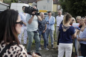 INTERWENCJA. Mieszkańcy przeciwni budowie wieżowców przy ulicy Hauke-Bosaka - Radio Kielce