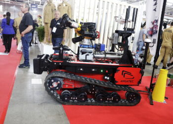 Robot może pomóc w pracy strażaków