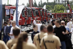 Strażacy opanowali Targi Kielce - Radio Kielce