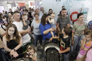 Mali bohaterowie spotkali się w Podzamczu - Radio Kielce
