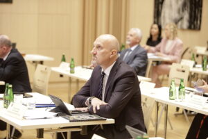 Czy radni sejmiku udzielą wotum zaufania i absolutorium zarządowi województwa? - Radio Kielce