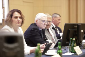 Czy radni sejmiku udzielą wotum zaufania i absolutorium zarządowi województwa? - Radio Kielce