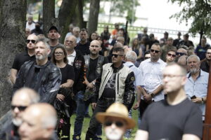 23.06.2025 Kielce. Pogrzeb Macieja Duszy - motocyklisty, instruktora nauki jazdy, prezesa stowarzyszenia CK Bikers i żołnierza zawodowego / Fot. Jarosław Kubalski - Radio Kielce