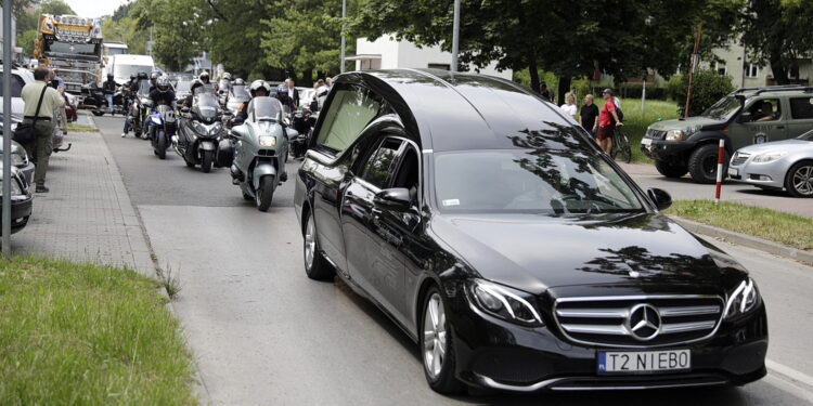 Motocykliści z całej Polski pożegnali Macieja Duszę