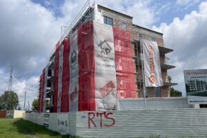 Końskie. Bloki SIM SMS / Fot. Magadalena Galas-Klusek - Radio Kielce