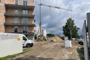Końskie. Bloki SIM SMS / Fot. Magadalena Galas-Klusek - Radio Kielce