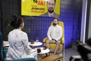Audycja „Dzień Dobry, to Ja! Rozmowy inne niż wszystkie w Radiu Kielce”. Youtuber Oskar Bednarski „Globalista” / Fot. Jarosław Kubalski - Radio Kielce