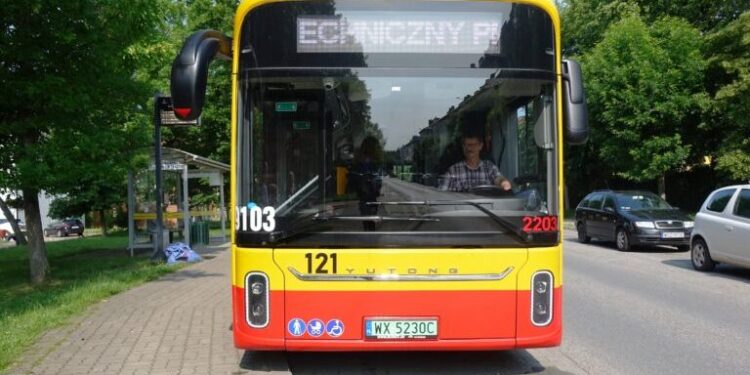 Skarżysko-Kamienna. Testy elektrycznego autobusu / Fot. um.skarzysko.pl