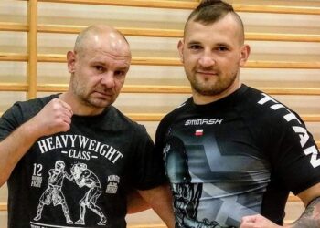 Na zdjęciu (od lewej): trener Mariusz Gardziński i Tomasz Kot / Fot. Facebook