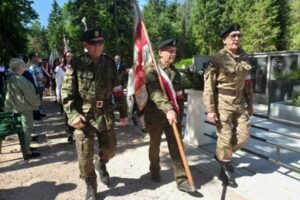 21.06.2025. Skarżysko-Kamienna. Upamiętnienie ofiar hitlerowskiego mordu, dokonanego na Brzasku / Fot. Iwona Jeziorska - wiceprezydent Skarżyska-Kamiennej - Facebook