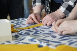 24.06.2025 "Miejskie miodobranie z uli z recyclingu" na Politechnice Świętokrzyskiej./ Fot. Aleksandra Kwaśniewska - Radio Kielce