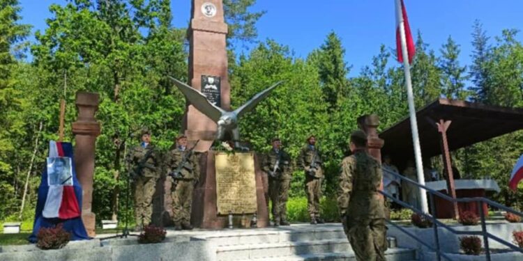 21.06.2025. Skarżysko-Kamienna. Upamiętnienie ofiar hitlerowskiego mordu, dokonanego na Brzasku / Fot. Iwona Jeziorska - wiceprezydent Skarżyska-Kamiennej - Facebook