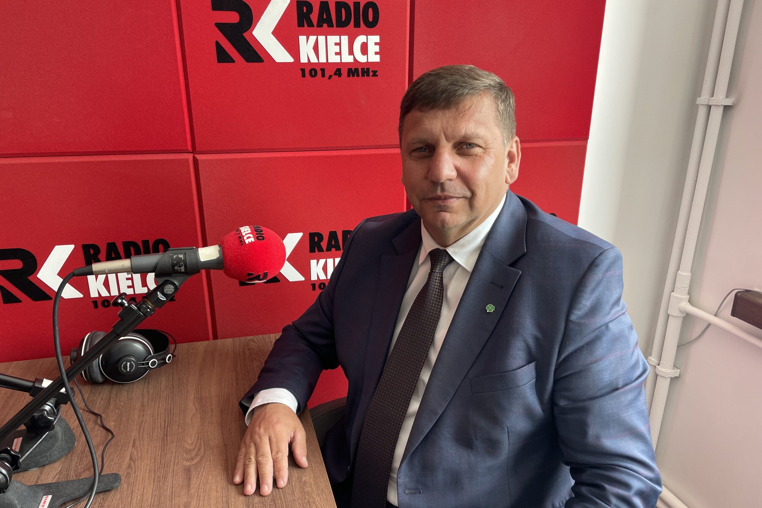Gminy liczą straty po nawałnicach - Radio Kielce 10.06.2025. Sandomierz. Rozmowa Dnia. Na zdjęciu: Michał Skotnicki - wicewojewoda świętokrzyski, członek PSL, pzrewodniczący struktur tej partii w powiecie staszowskim / Fot. Grażyna Szlęzak - Radio Kielce