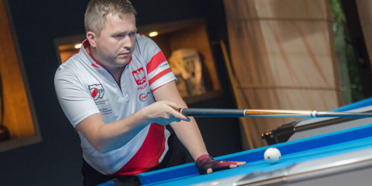 Mariusz Skoneczny triumfował w Batumi i jest liderem