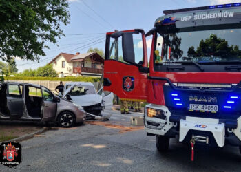 Wypadek w Suchedniowie. Jedna osoba w szpitalu
