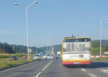 Dwie osoby ranne w wypadku na ulicy Krakowskiej