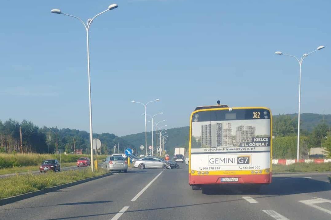 Dwie osoby ranne w wypadku na ulicy Krakowskiej