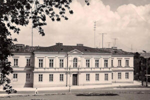 Lata 1962-1968. Kielce. Plac Najświętszej Marii Panny / źródło: fotopolska.eu