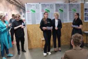 Kielce. Instytut Sztuk Wizualnych Uniwersytetu Jana Kochanowskiego w Kielcach. Wernisaż wystawy końcoworocznej studentek i studentów / Fot. Uniwersytet Jana Kochanowskiego w Kielcach
