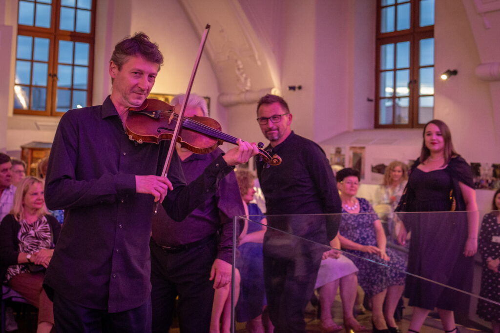 Wspaniałe atrakcje na finał festiwalu im. Krystyny Jarmoz - Radio Kielce Wspaniałe atrakcje na finał festiwalu im. Krystyny Jarmoz - Radio Kielce