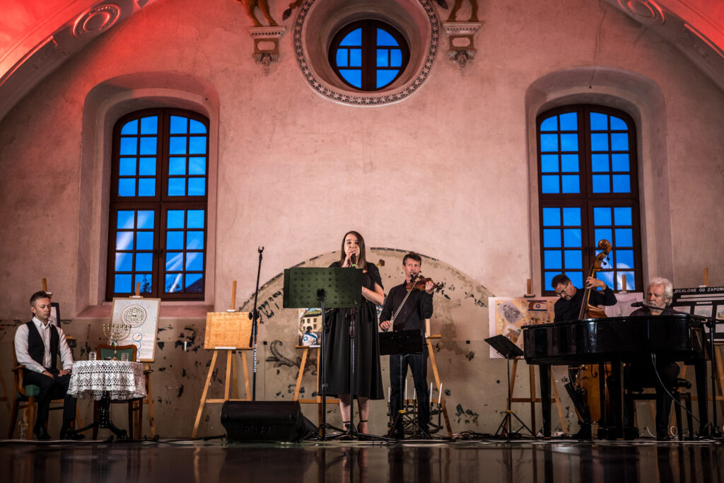 Wspaniałe atrakcje na finał festiwalu im. Krystyny Jarmoz - Radio Kielce Wspaniałe atrakcje na finał festiwalu im. Krystyny Jarmoz - Radio Kielce