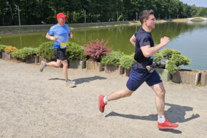 Biegacze terenowi rywalizowali w MOSiR Gutwin Run 2025