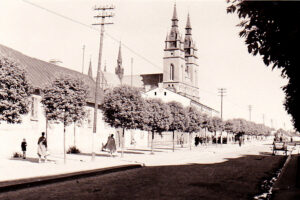 Kielce. 21 czerwca 1941 r. Ulica 1 Maja / źródło: fotopolska.eu