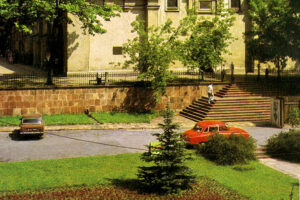 Lata 1986-1988. Kielce. Plac Najświętszej Marii Panny / źródło: fotopolska.eu