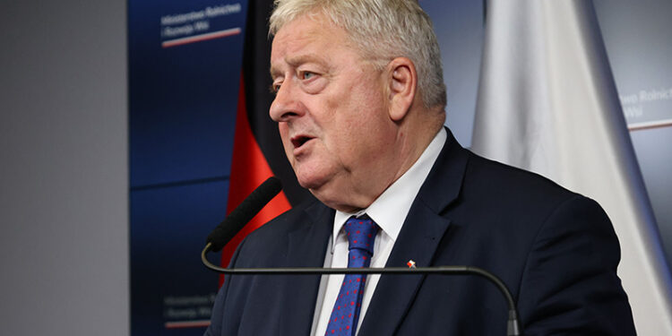 Wstępne porozumienie w sprawie nowej umowy handlowej - Radio Kielce Wstępne porozumienie w sprawie nowej umowy handlowej - Radio Kielce