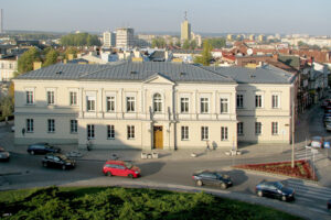 16.10.2007. Kielce. Plac Najświętszej Marii Panny / źródło: fotopolska.eu