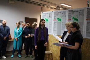 Kielce. Instytut Sztuk Wizualnych Uniwersytetu Jana Kochanowskiego w Kielcach. Wernisaż wystawy końcoworocznej studentek i studentów / Fot. Uniwersytet Jana Kochanowskiego w Kielcach
