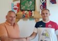 01.07.2025. Kazimierza Wielka. Na zdjęciu (od lewej): Grzegorz Domagała - prezes, Daniel Szelągowski / Fot. Sparta Kazimierza Wielka - Facebook