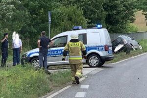 Czołowe zdarzenie. Są ranni i utrudnienia - Radio Kielce