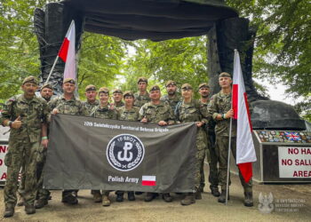 Świętokrzyscy terytorialsi na największym marszu wojskowym świata