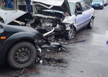 Więcej wypadków, ale mniej ofiar. Półmetek wakacji na świętokrzyskich drogach
