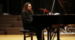 Jakub Kuszlik zachwycił kieleckich melomanów