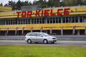 15.07.2025. Miedziana Góra. Tor Kielce. Akcja „Godziny dla seniorów” / Fot. Wiktor Taszłow - Radio Kielce