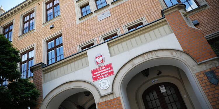 Rozpoczęła się rekrutacja do kieleckich szkół średnich - Radio Kielce Fot. Wiktor Taszłow - Radio Kielce