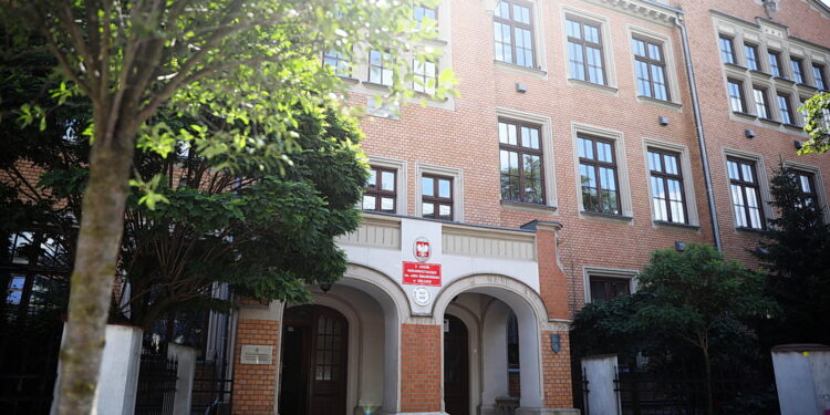 Rekrutacja uzupełniająca w szkołach średnich
