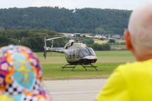 26.07.2025. Masłów. Lotnisko. Obchody 80-lecia istnienia Aeroklubu Kieleckiego / Fot. Wiktor Taszłow - Radio Kielce