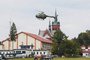 26.07.2025. Masłów. Lotnisko. Obchody 80-lecia istnienia Aeroklubu Kieleckiego / Fot. Wiktor Taszłow - Radio Kielce