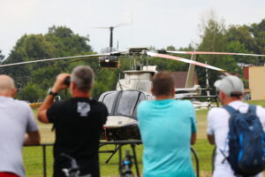 26.07.2025. Masłów. Lotnisko. Obchody 80-lecia istnienia Aeroklubu Kieleckiego / Fot. Wiktor Taszłow - Radio Kielce