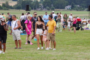 26.07.2025. Masłów. Lotnisko. Obchody 80-lecia istnienia Aeroklubu Kieleckiego / Fot. Wiktor Taszłow - Radio Kielce