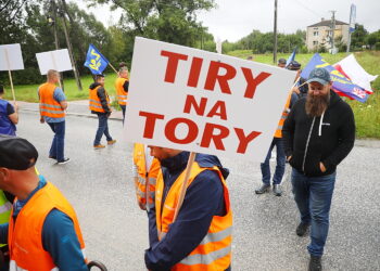 100 tirów to jeden pociąg - kolejarze w regionie protestują
