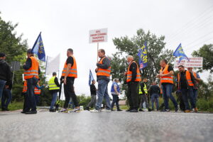 28.07.2025. Piekoszów. Protest kolejarzy / Fot. Wiktor Taszłow - Radio Kielce