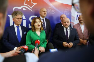 11.07.2025. Kielce. Konferencja Prawa i Sprawiedliwości na temat nielegalnej migracji / Fot. Wiktor Taszłow - Radio Kielce