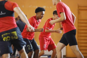 11.07.2025. Kielce. Trening piłkarzy Korony II Kielce / Fot. Wiktor Taszłow - Radio Kielce