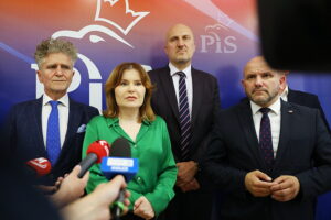 11.07.2025. Kielce. Konferencja Prawa i Sprawiedliwości na temat nielegalnej migracji / Fot. Wiktor Taszłow - Radio Kielce